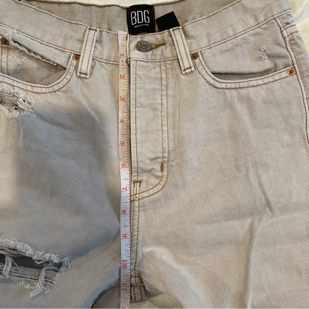 BDG Urban Outfitters Beige Distressed High Rise Slim Straight Jeans 26 - Picture 14 of 16